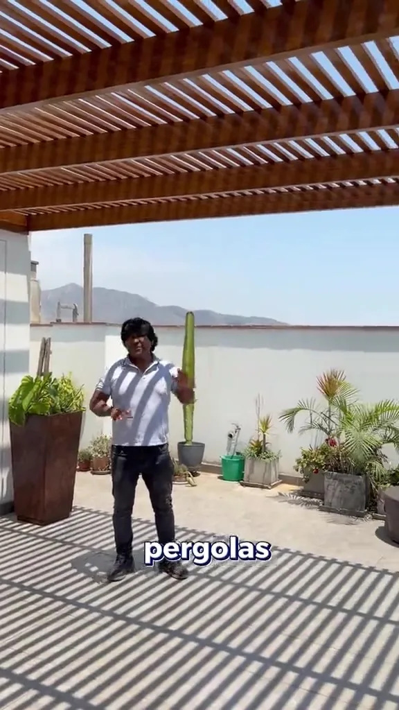 Portada de video de una pérgola de aluminio terminada